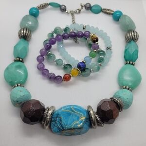 Necklaces w/4 bracelet